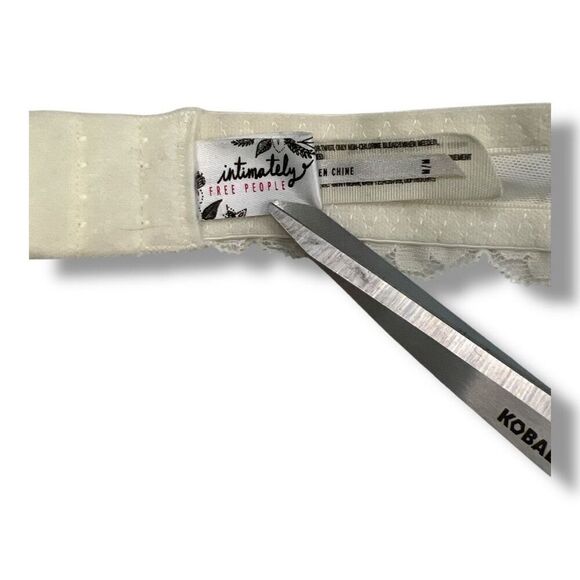 Free People Intimately Galloon White Lace Halter Bralette Bra Size Medium - Picture 6 of 7